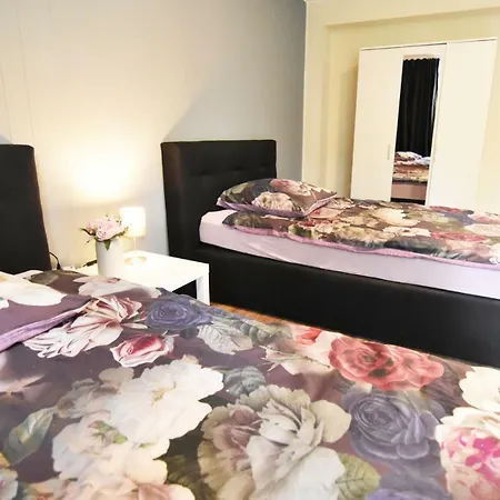 Dorya Am Ring Apartment Cologne Exterior photo